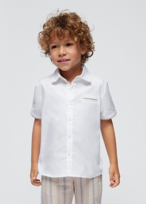  032 White