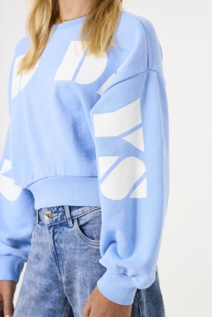  Della blue