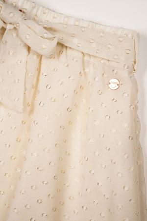  Pearled Ivory