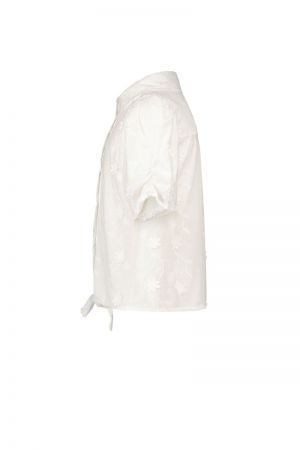  001-Off white