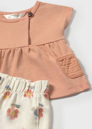  032 peach