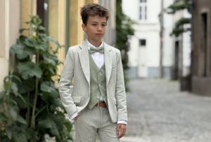  PASTEL GREEN