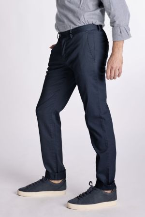 MAGNUS-A 32 393 DARK NAVY