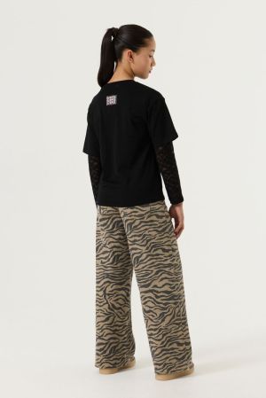  Off Black 