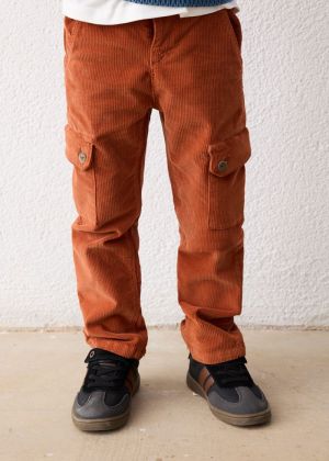 046 Brick red