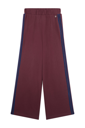  Dark Bordeaux